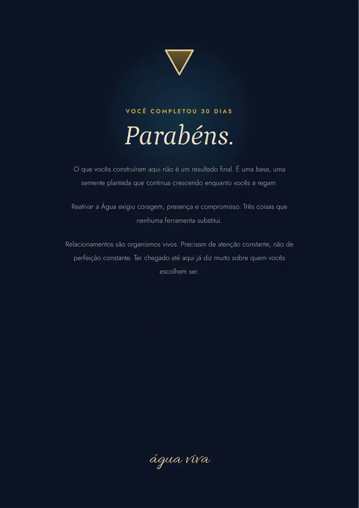 Página final "Parabéns", em azul-noite e dourado, assinada "água viva".